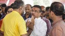 बंगाल बॉर्डर पर डिटेंशन सेंटर और नई फेंसिंग: नागरिकता की राजनीति के बीच हिंदुत्व के बढ़ते प्रभाव का विश्लेषण