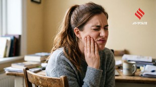 5 Silent Tooth-Damaging Habits You Should Stop Today
