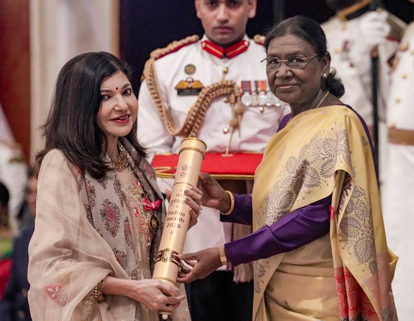 Alka Yagnik 
