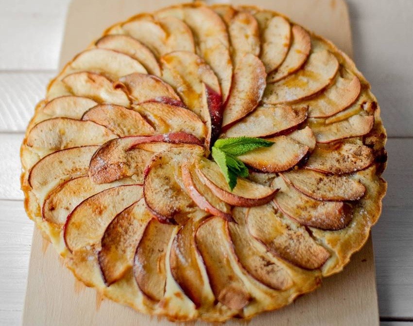 Apple dish