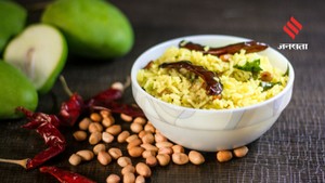 कुछ अलग खाने का है मन? ट्राई करें साउथ इंडियन रॉ मैंगो राइस रेसिपी