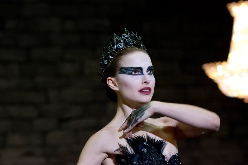 Black Swan (2010)