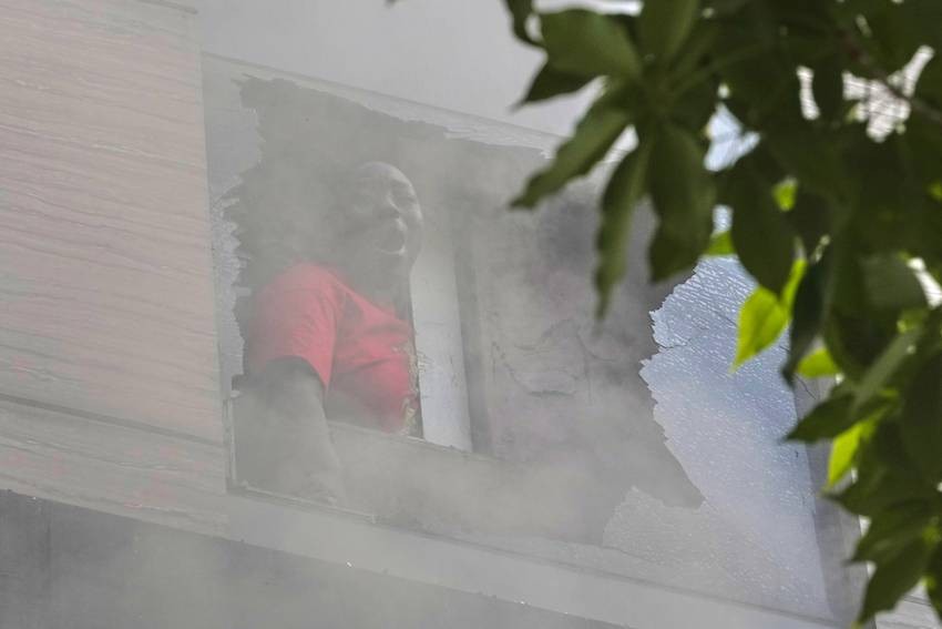 Delhi Fire News