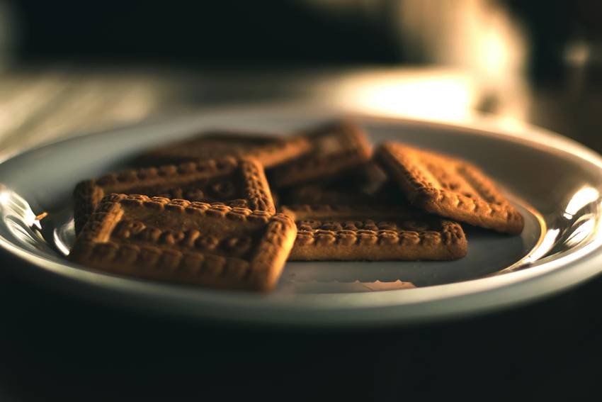 Evolution of Biscuits