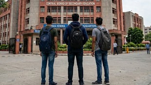 CBSE OSM विवाद, Vedant Srivastava CBSE, Nisarg Adhikari CBSE Hack, Sarthak Siddhant CBSE Tender, CBSE On Screen Marking System, CBSE Revaluation Controversy