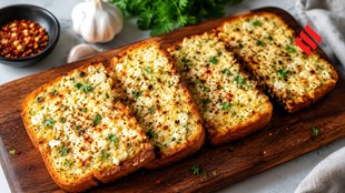 Paneer Garlic Bread Recipe