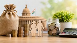 क्या 25 लाख से बढ़कर 50 लाख रुपये हो जाएगी ग्रेच्युटी? केंद्र सरकार के कर्मचारियों के लिए बड़े बदलाव का प्रस्ताव