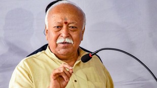 Mohan Bhagwat train attack, Mohan Bhagwat train stone pelting, RSS chief Mohan Bhagwat news, Swarn Shatabdi Express stone pelting, Train stone pelting incident, Firozabad train attack,