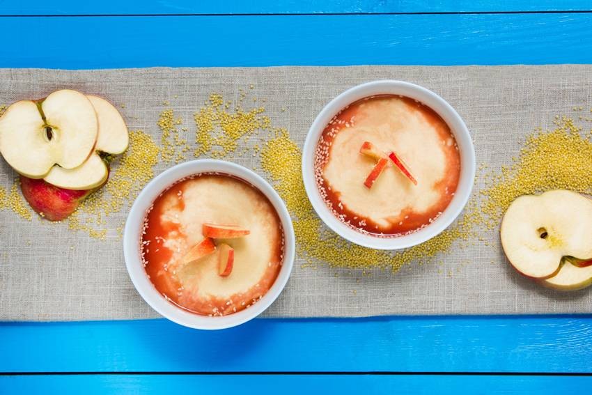 Sabja and Apple Pudding