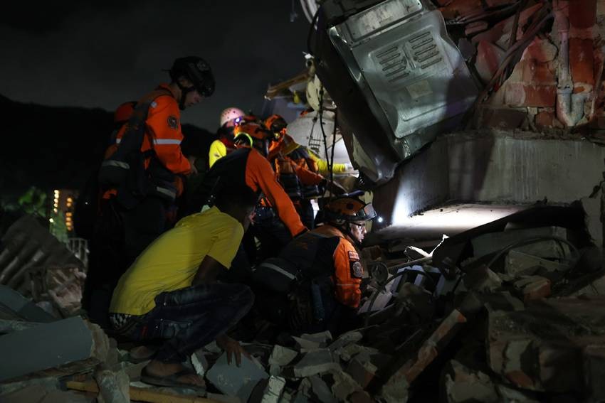 Caracas Earthquake News