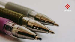 National Ballpoint Pen Day 2026: स्कूल से अंतरिक्ष तक पहुंचा बॉलपॉइंट पेन, जानिए इसका रोचक इतिहास