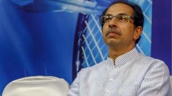 महाराष्ट्र: बैठक में नहीं पहुंचे पांच सांसद, क्या फिर टूटेगी उद्धव की शिवसेना?