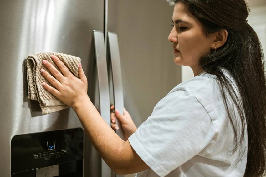 Use Cockroach Baits Near The Appliance