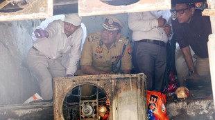 lucknow fire tragedy | building | people died |
