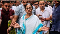 TMC में बड़ा खेला: ममता दीदी की कुर्सी छिनी, क्या अब हाथ से निकल जाएगी पार्टी और सिंबल?