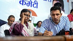 ‘कांग्रेस के अंदर ही रची गई साजिश’, मीनाक्षी नटराजन के नामांकन रद्द होने को लेकर मीडिया रिपोर्ट में बड़ा दावा