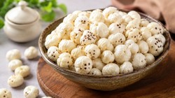 मखाना की तासीर गर्म या ठंडी होती है? गर्मी में इसका सेवन कैसे फायदा पहुंचाता है, एक्सपर्ट से जानिए