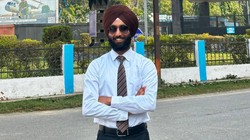 पंजाब पुलिस के कांस्टेबल गुरसिमरन सिंह अब बनेंगे भारतीय वायुसेना के पायलट, AFCAT में हासिल की AIR 52