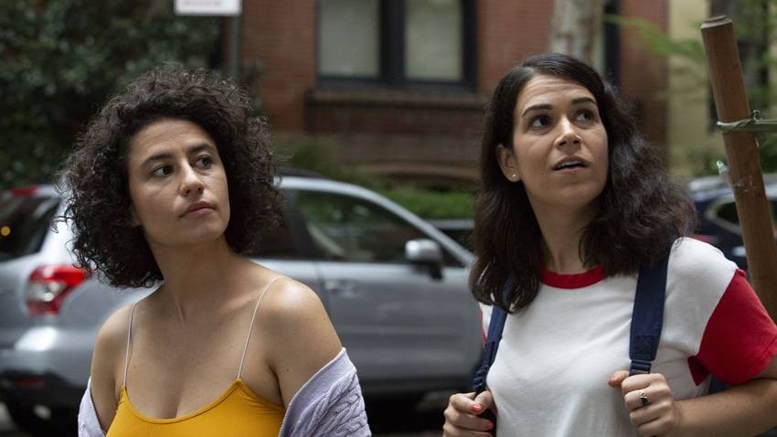 Broad City (2014)