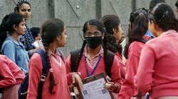 CBSE 10th Result 2026 Second Exam: रिजल्ट में हो रही देरी ने स्टूडेंट्स की बढ़ाई चिंता, अगली क्लास में एडमिशन समेत अटके हैं ये काम