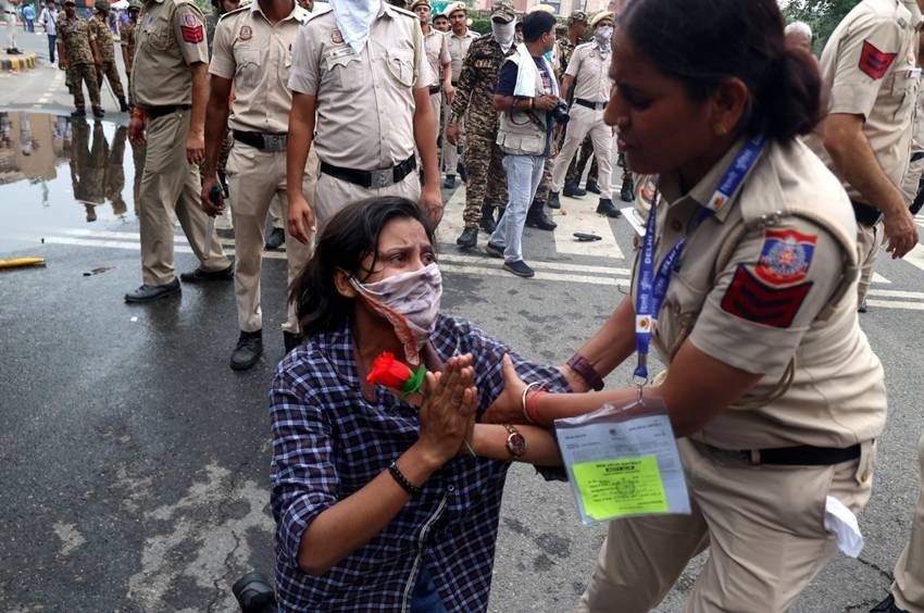 CJP Jantam Mantar Protest Viral Photos