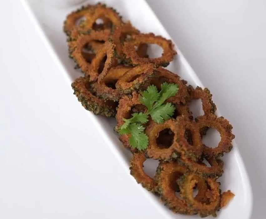 Crispy Karela Chips