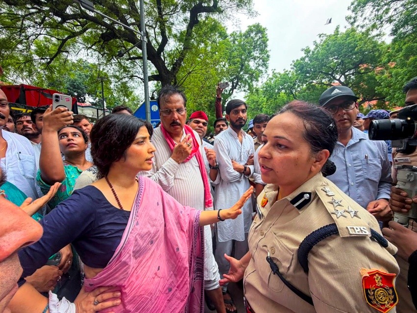Dimple Yadav arrested