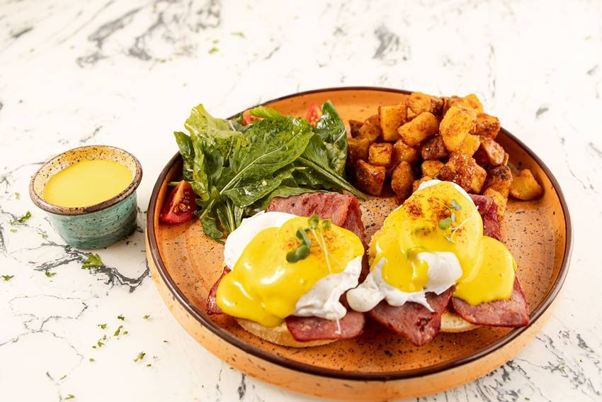 Eggs Benedict