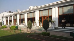 दिल्ली जिमखाना क्लब को खाली करने का नोटिस, लीज खत्म होने के बाद सरकार ने कब्जा बताया अनधिकृत