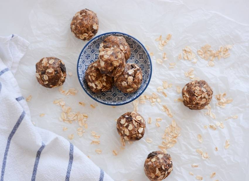 Homemade Oat Energy Bites
