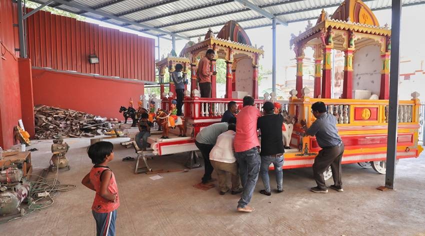 Jagannath chariot making