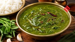 उत्तराखंड की मशहूर डिश है काफुली, देखें पहाड़ी जायके की रेसिपी