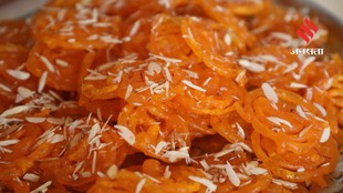 Learn the Perfect Besan Jalebi Recipe