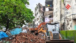 भिवंडी बिल्डिंग हादसा: ‘इमारतें खाली कराने के लिए जरूरत पड़े तो करें बल प्रयोग’, फड़नवीस ने दिए सख्त निर्देश