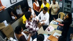 महाराष्ट्र में 20 जुलाई को हड़ताल पर रहेंगे डॉक्टर्स, शिवसेना पार्षद ने की थी मारपीट