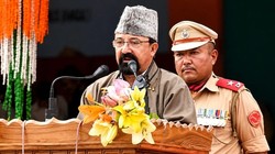 पूर्ण राज्य की मांग को लेकर आंदोलन से पहले नेशनल कांग्रेस ने कारगिल के नेता को क्यों किया निष्कासित?