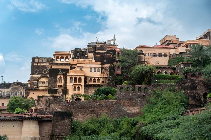 Neemrana Fort