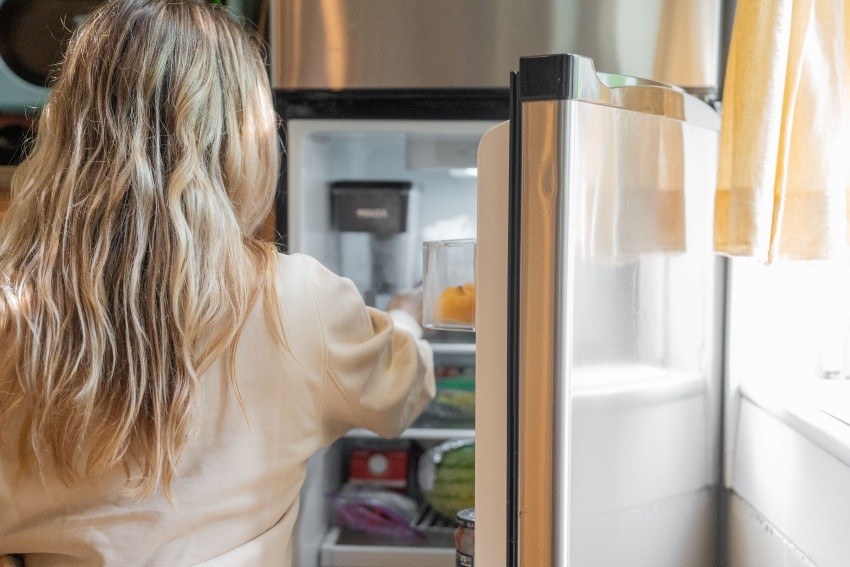 Fridge distance from wall