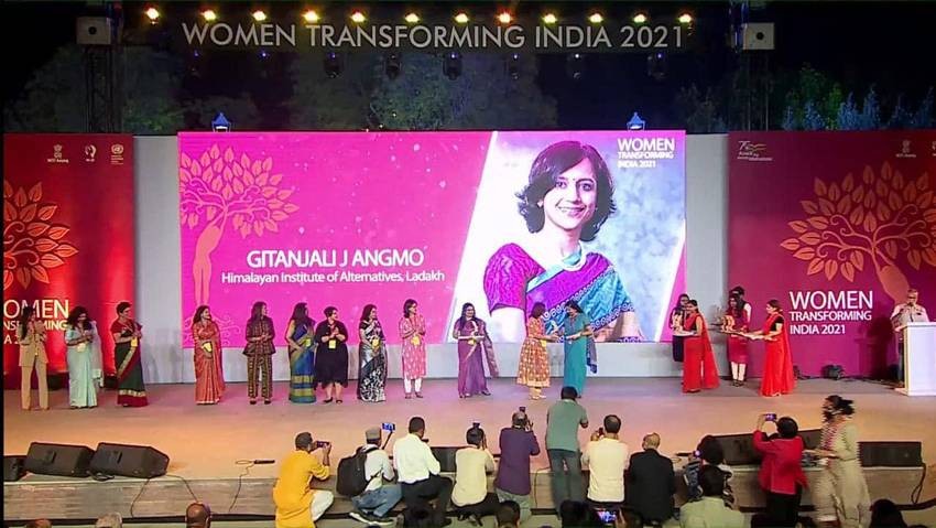 Gitanjali Angmo qualification