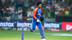 ‘तिलक वर्मा को टीम से बाहर करो’, पूर्व भारतीय ओपनर ने कर दी मांग, कहा- उन्हें बचाने की कोशिश की जा रही है