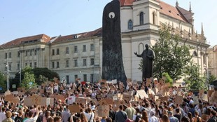 Ukraine Protest, Kyiv, Volodymyr Zelenskyy