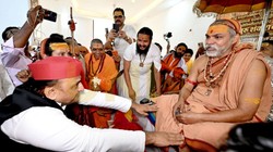 PDA का ‘विनिंग फॉर्मूला’ और सॉफ्ट हिंदुत्व, समझिए कैसे BJP के खिलाफ चक्रव्यूह बना रहे अखिलेश यादव