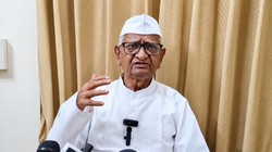 ‘संवाद से सुलझेंगे सवाल’, अन्ना हजारे ने धर्मेंद्र प्रधान के इस्तीफे के बाद छात्रों के आंदोलन पर क्या कहा?