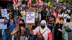 फास्ट-ट्रैक कोर्ट में सीबीआई की चार्जशीट, महाराष्ट्र में दो रूटों से फैला NEET पेपर लीक नेटवर्क