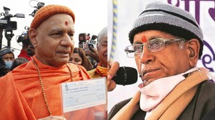 champat rai, ram mandir news, ram mandir donation row, Swami Govind Dev Giri