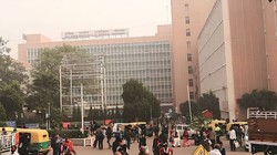 फैकल्टी की कमी से जूझ रहा देश का प्रमुख स्वास्थ्य संस्थान, 20 AIIMS में खाली हैं 2181 पद