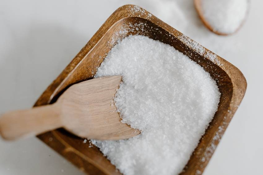 foods that quietly contain too much salt