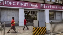 फर्जी FD रसीद बनाकर किया करोड़ों का स्कैम, IDFC फर्स्ट बैंक में घोटाले की चार्जशीट आई सामने