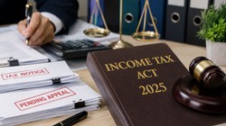 New Income Tax Act 2025: पुराने टैक्स नोटिस और पेंडिंग अपील का क्या होगा? CBDT ने FAQs में किया साफ