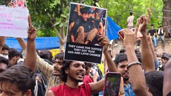 जंतर-मंतर पर मौजूद हर कोई ‘प्रदर्शनकारी’ नहीं, लेकिन सबकी मांग एक जैसी; जानें कैसा है प्रदर्शन का दृश्य